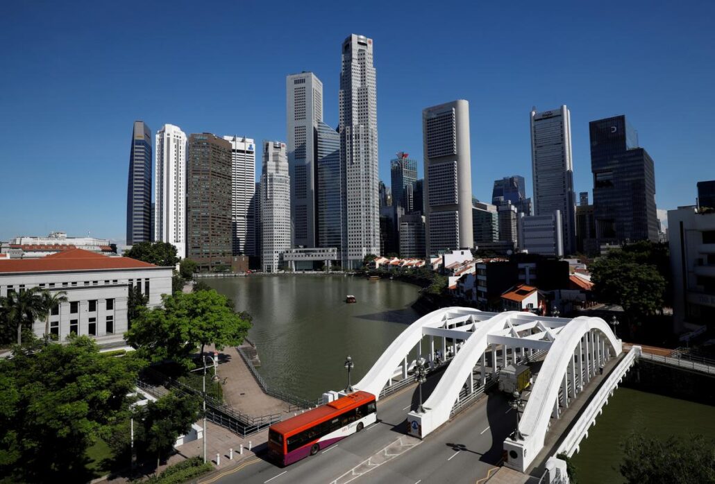 Singapore financial district vulnerable to rising sea levels – CBRE – Reuters UK
